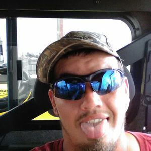 Meet your Posher, Logan